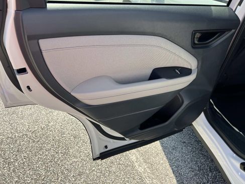 Used 2025 Subaru Forester Premium w/ Convenience Package #1 image 21