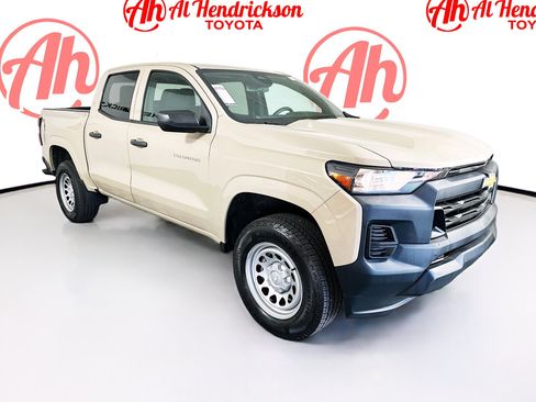 Used 2024 Chevrolet Colorado W/T image 1