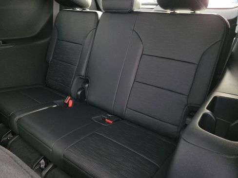 New 2026 Buick Enclave Sport Touring w/ Power Package image 8