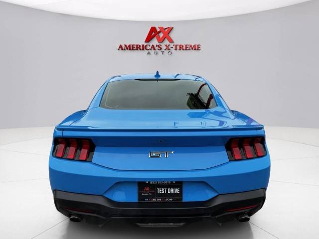 Used 2025 Ford Mustang GT RWD image 5