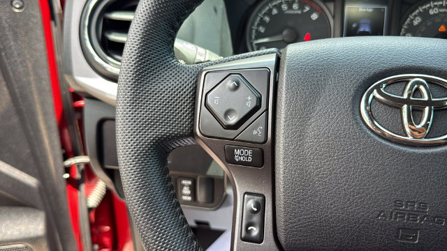 Used 2022 Toyota Tacoma TRD Sport w/ Technology Package RWD image 22