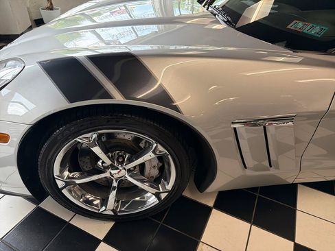 Used 2012 Chevrolet Corvette Grand Sport w/ Battery Protection Package RWD image 7