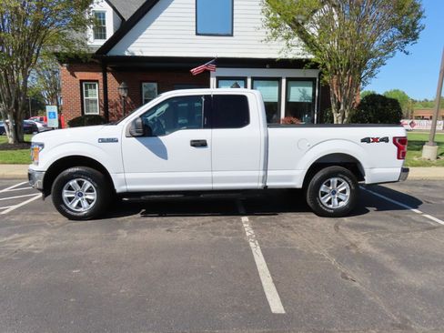 Used 2019 Ford F150 XLT image 3