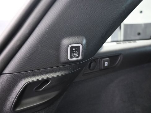 Used 2023 Jeep Grand Cherokee Overland w/ Luxury Tech Group IV image 45