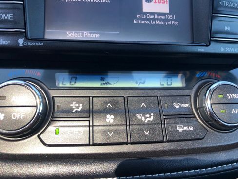 Used 2018 Toyota RAV4 XLE w/ Plus Extra Value Package AWD/4WD image 15