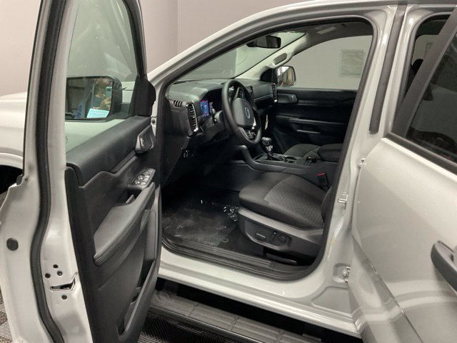 New 2026 Ford Ranger XLT w/ Equipment Group 301A High AWD/4WD image 14