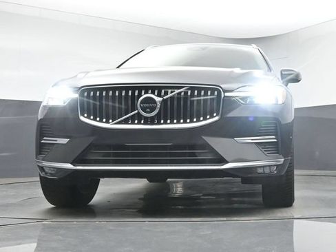 Used 2023 Volvo XC60 B5 Plus w/ Climate Package AWD/4WD image 37