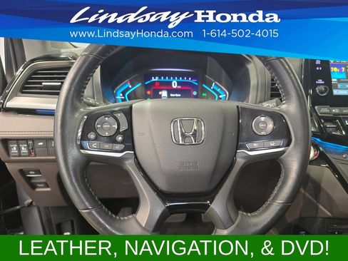 Used 2023 Honda Odyssey Touring image 14