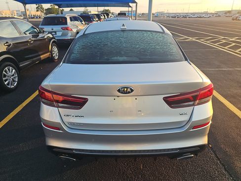 Used 2019 Kia Optima EX FWD image 4