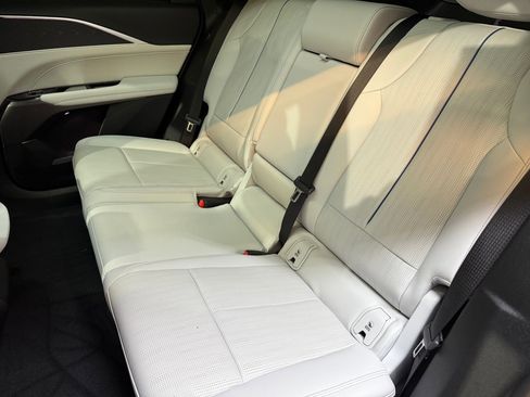 New 2026 Cadillac Lyriq Sport AWD/4WD image 43