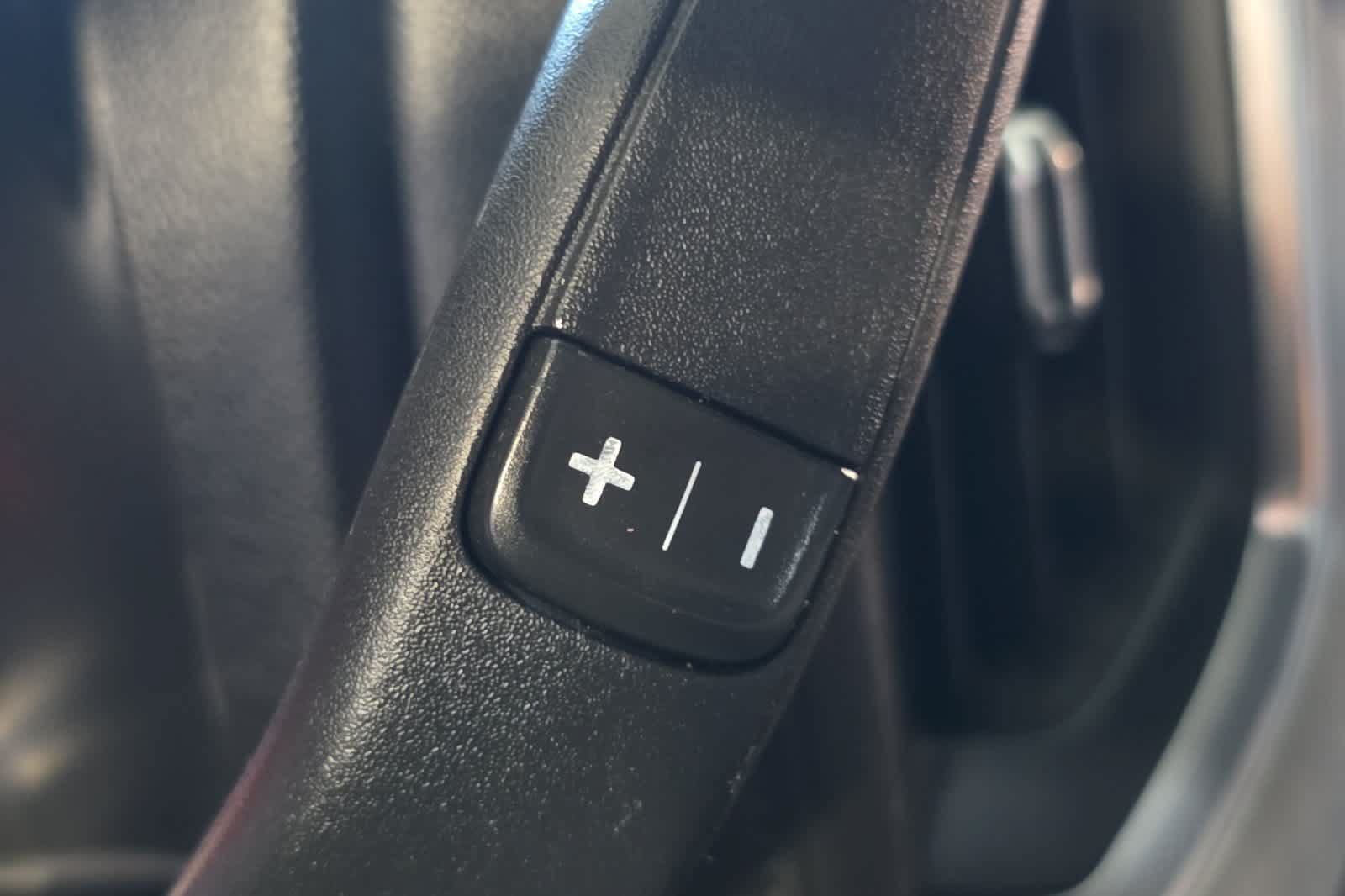 Used 2019 Chevrolet Silverado 1500 LTZ AWD/4WD image 22