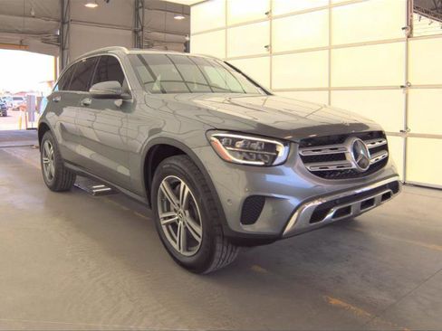 Used 2021 Mercedes-Benz GLC 300 image 1