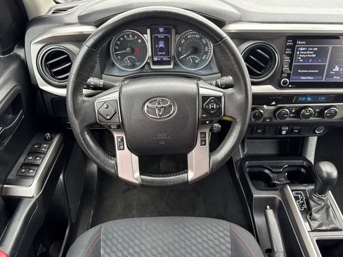 Used 2022 Toyota Tacoma 4x4 Double Cab image 15