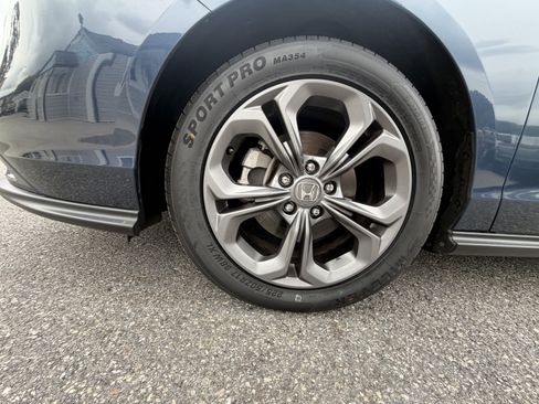 Used 2023 Honda Accord EX image 27