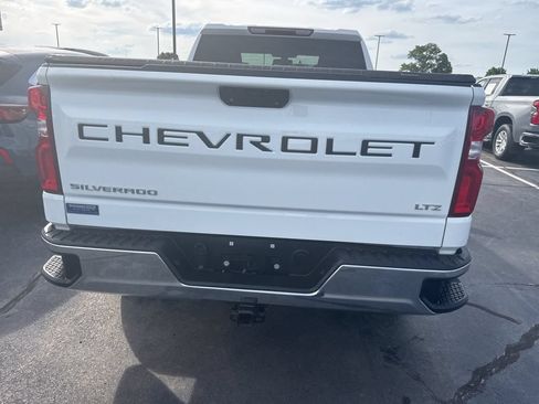 Used 2020 Chevrolet Silverado 1500 LTZ AWD/4WD image 5