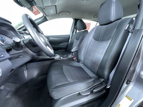 Certified 2025 Nissan Leaf S FWD image 14