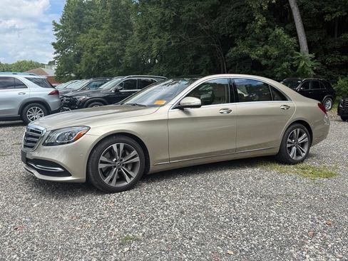 Used 2019 Mercedes-Benz S 560 4MATIC Sedan image 3
