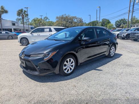 Used 2020 Toyota Corolla LE image 7