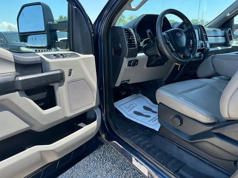 Used 2020 Ford F250 XL w/ Power Equipment Group image 34