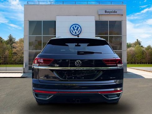 Certified 2023 Volkswagen Atlas Cross Sport SE w/ Panoramic Sunroof Package AWD/4WD image 6
