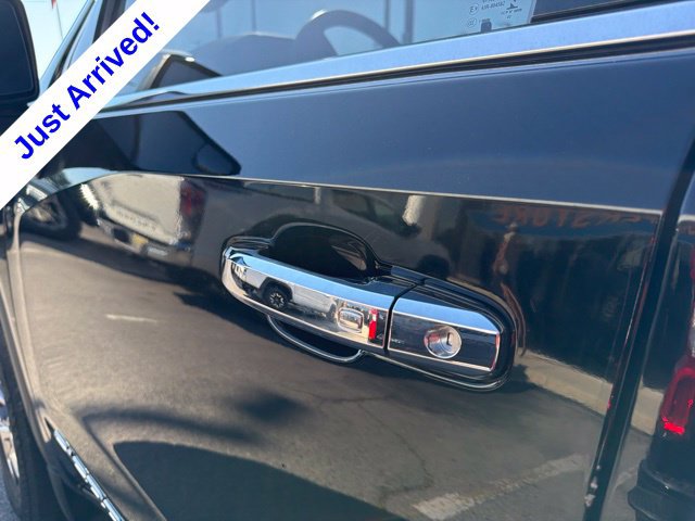 Used 2022 GMC Sierra 1500 SLT w/ SLT Convenience Package AWD/4WD image 15