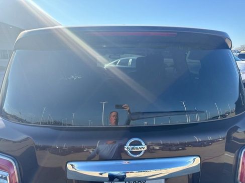 Used 2019 Nissan Armada SL w/ Premium Package image 8