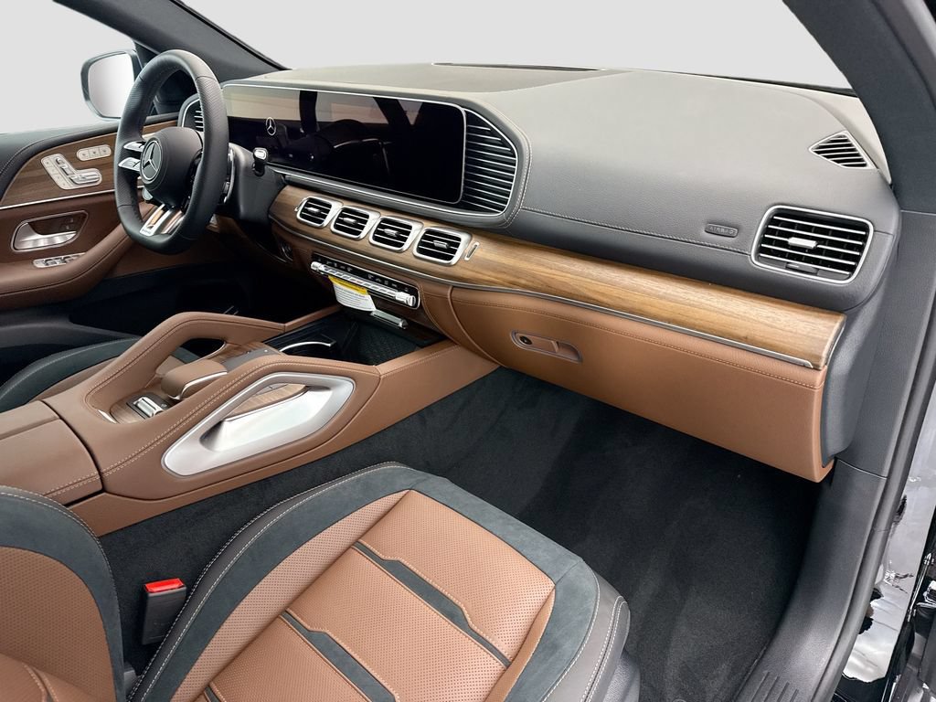New 2026 Mercedes-Benz GLE 53 AMG 4MATIC Coupe image 16