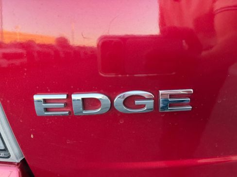 Used 2007 Ford Edge SE image 24