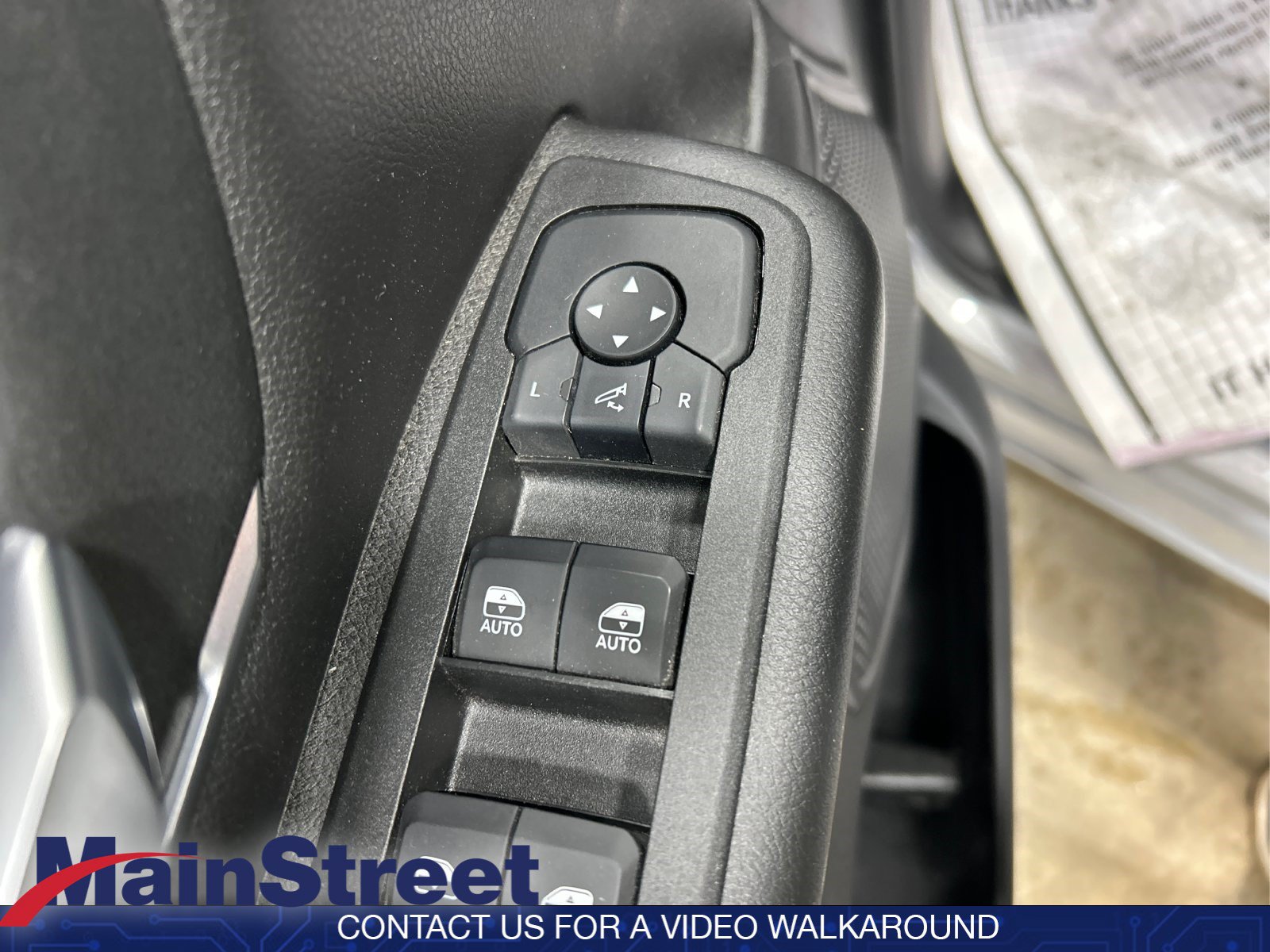 Used 2025 RAM 1500 Big Horn AWD/4WD image 31