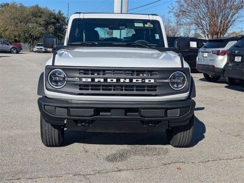 New 2025 Ford Bronco 2-Door image 8