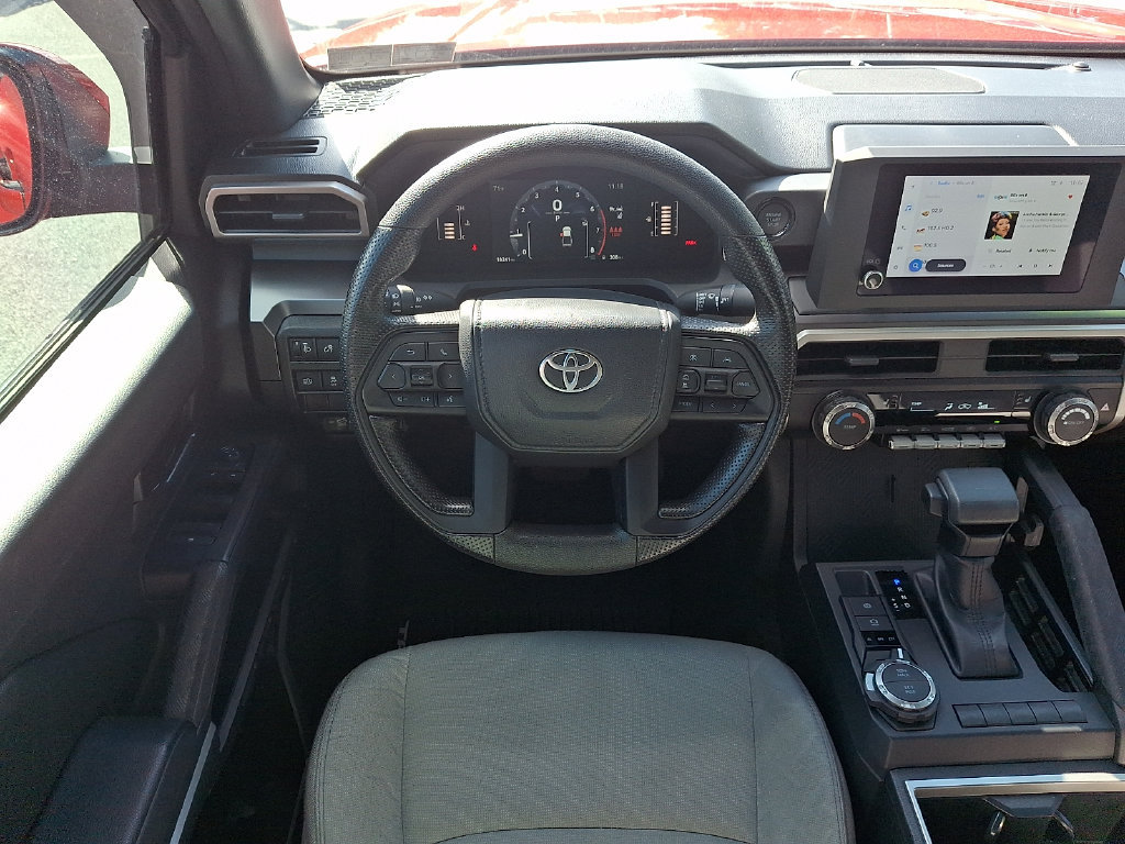 Certified 2025 Toyota Tacoma SR5 AWD/4WD image 11