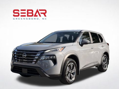 Used 2026 Nissan Rogue SV FWD image 3