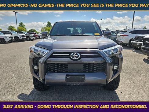 Used 2023 Toyota 4Runner SR5 Premium AWD/4WD image 2