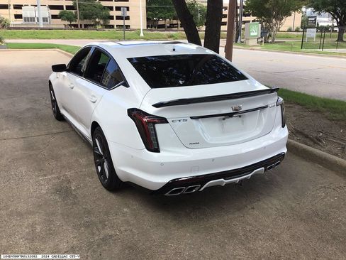 Used 2024 Cadillac CT5 V w/ Super Cruise 2 Package AWD/4WD image 4