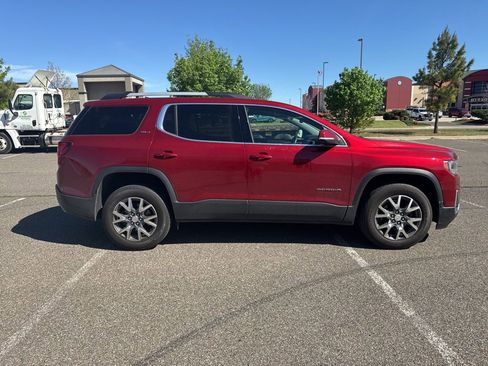 Used 2023 GMC Acadia SLT w/ Preferred Package image 7