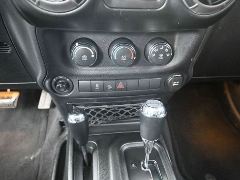 Used 2016 Jeep Wrangler Unlimited Sport w/ Quick Order Package 24S image 15