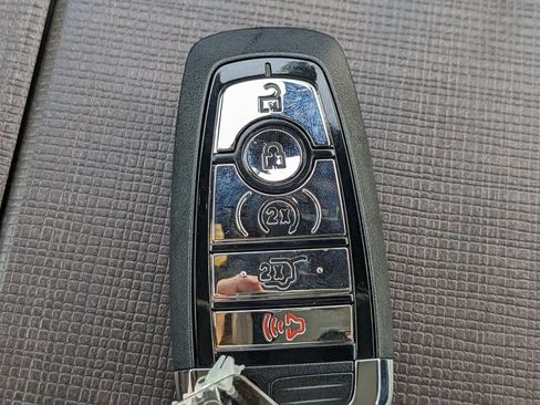 New 2025 Lincoln Navigator L Reserve image 34