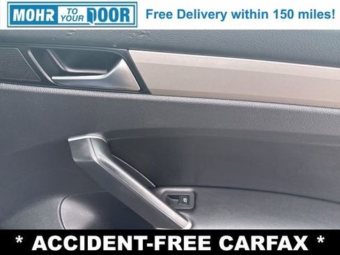 Used 2021 Volkswagen Passat 2.0T SE image 28