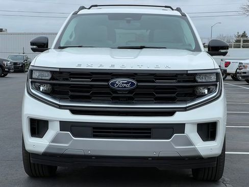 New 2025 Ford Expedition Platinum w/ Platinum Ultimate Package image 48