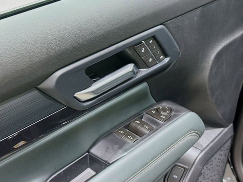 New 2026 GMC Terrain AT4 w/ Convenience Package III AWD/4WD image 18