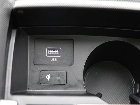 Used 2023 Hyundai Santa Fe SEL w/ Premium Package image 27