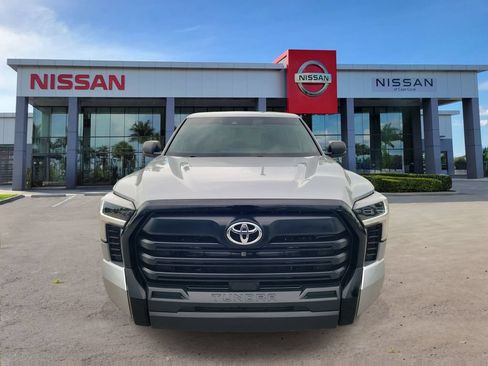 Used 2025 Toyota Tundra SR w/ SR Tow Package AWD/4WD image 6