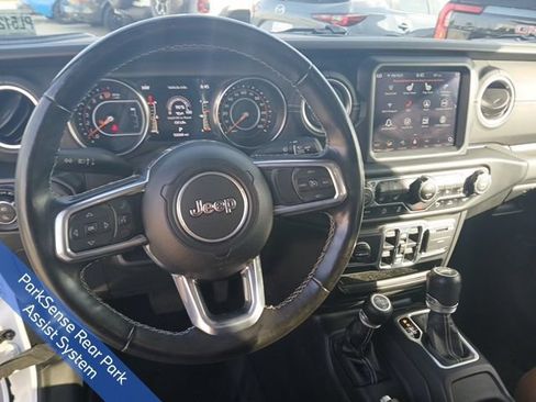 Used 2023 Jeep Gladiator Overland w/ Popular Equipment Package AWD/4WD image 19