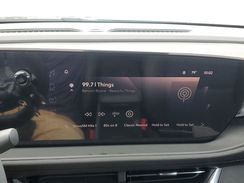 New 2025 Buick Envista Preferred image 24