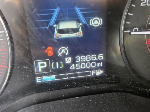 Used 2021 Subaru Crosstrek 2.0i AWD/4WD image 30