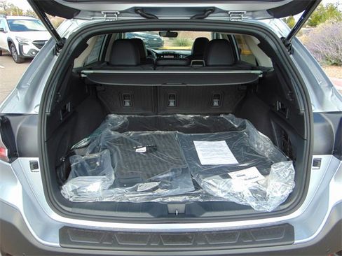New 2025 Subaru Outback Limited image 25