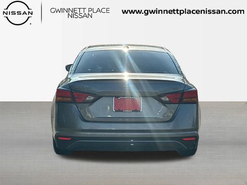 Certified 2023 Nissan Altima 2.5 SV image 6