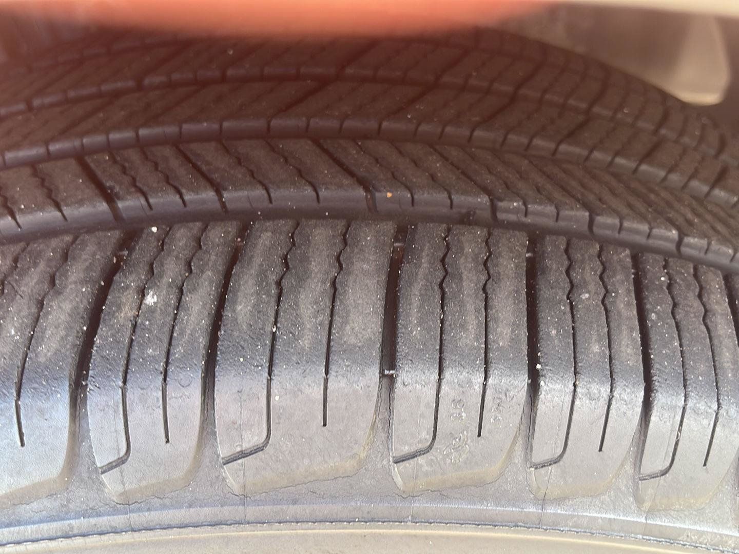 Used 2018 Ford Escape SE AWD/4WD image 10
