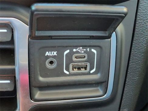 Certified 2021 Jeep Gladiator Sport image 24