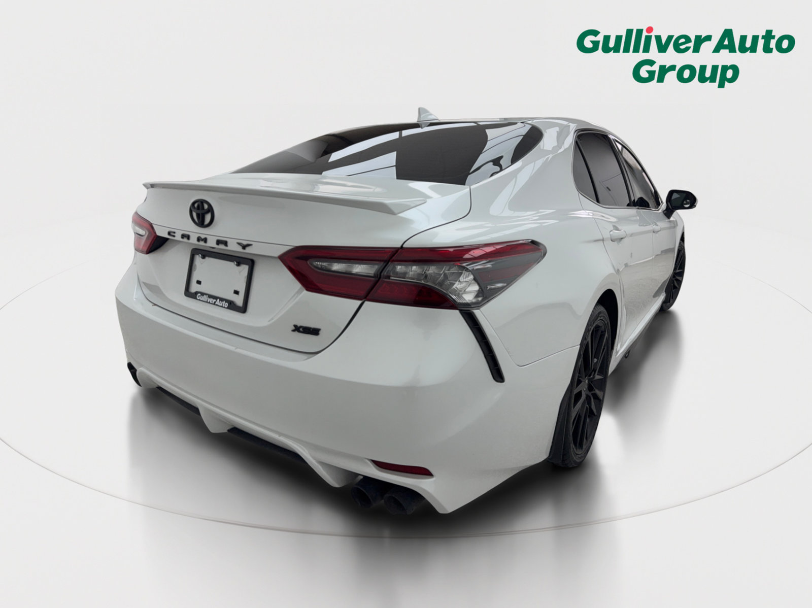 Used 2021 Toyota Camry XSE FWD image 8